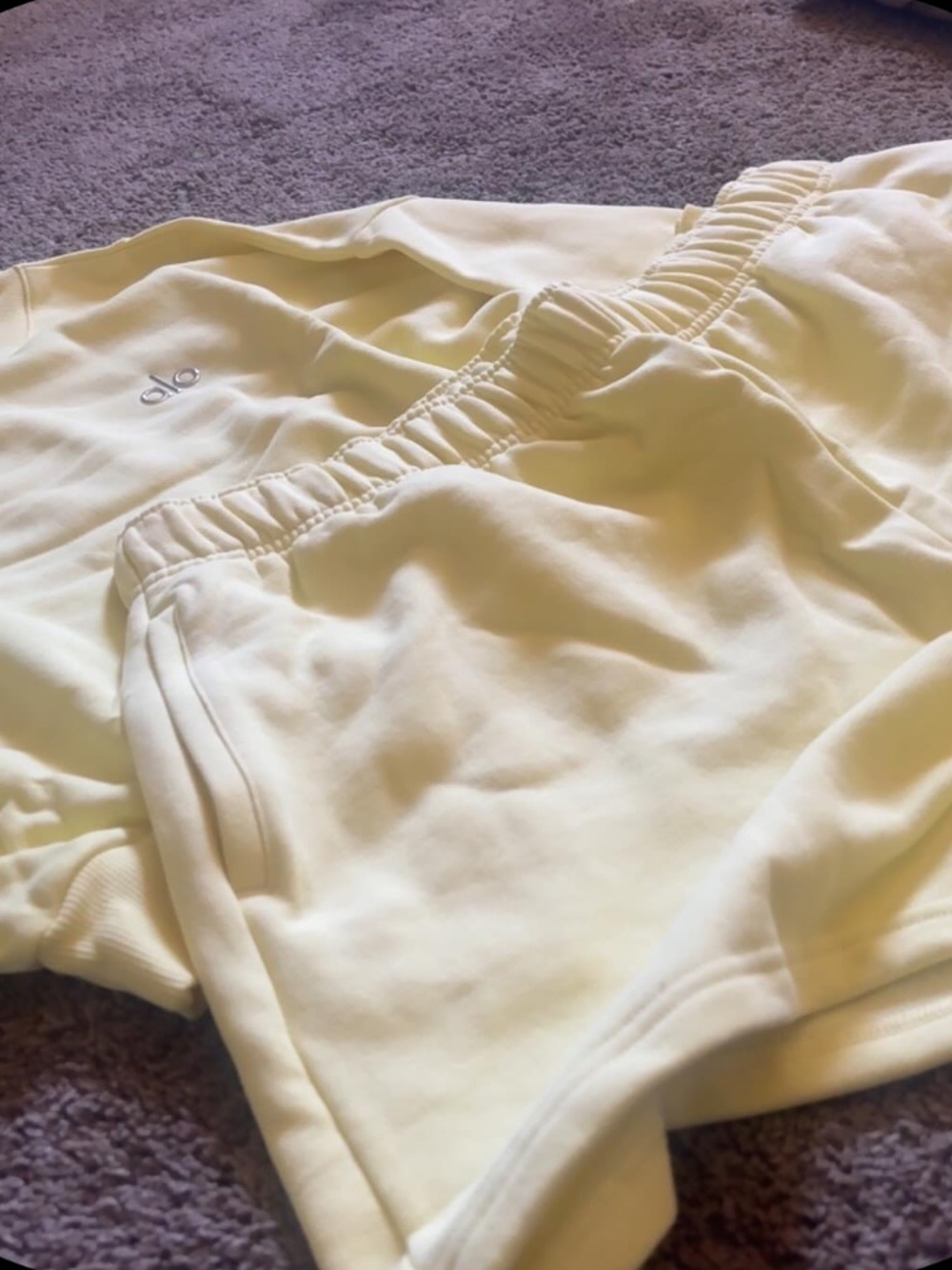 Yellow 2 piece alo set